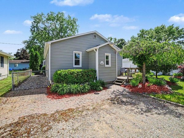 1107 Ward Street, Mt Pleasant, MI 48858