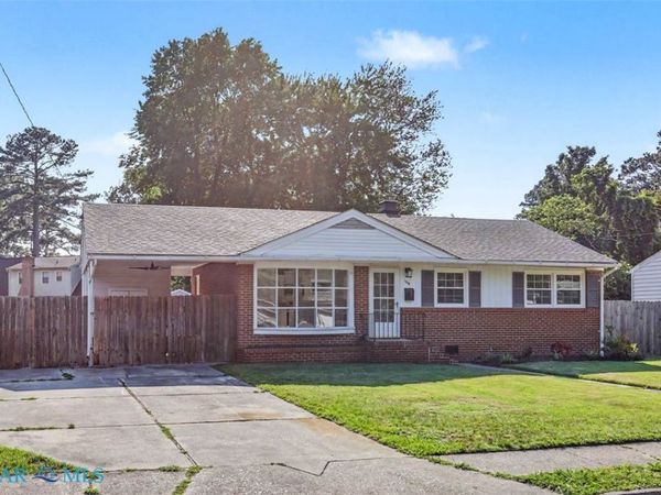 129 Lynnhaven Drive , Hampton, VA 23666