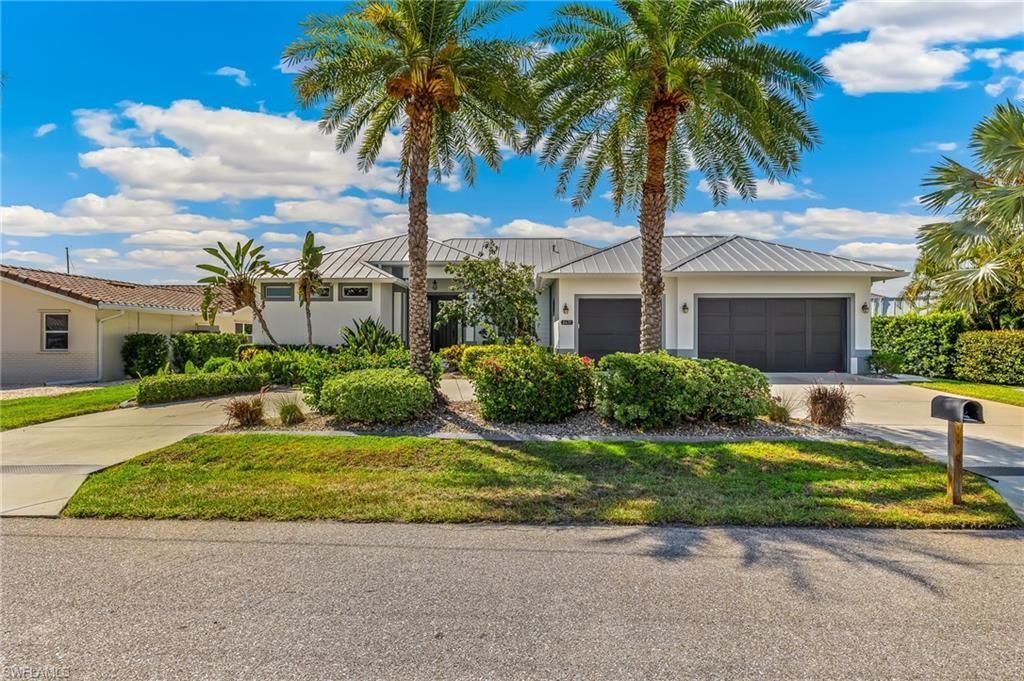 2477 Sierra Ln, Punta Gorda, FL 33950 Photo