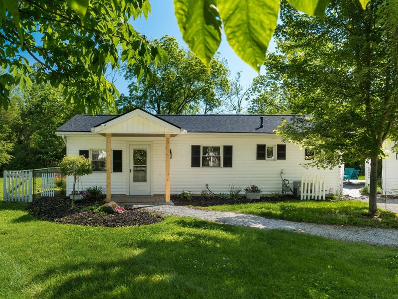 15378 Township Road 496, Thornville, OH 43076 Photo 2