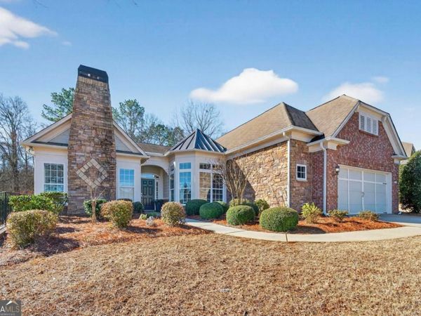 1090 Water Front Road, Greensboro, GA 30642