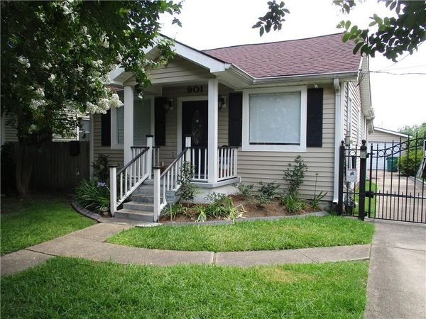 901 ATHANIA Parkway, Metairie, LA 70001