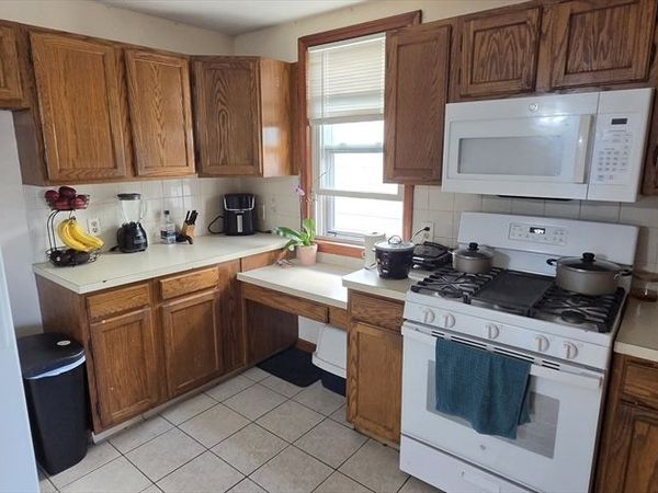 667 Saratoga, Unit 2, Boston, MA 02128