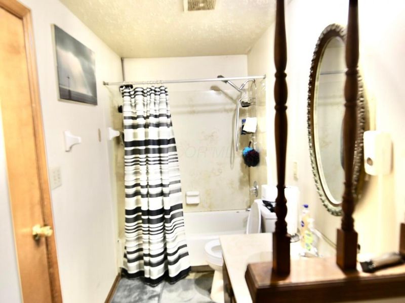 6394 Birchview Drive N, Reynoldsburg, OH 43068 Photo 15