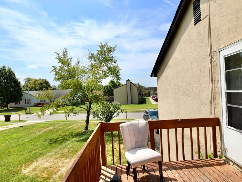 6394 Birchview Drive N, Reynoldsburg, OH 43068 Photo 9