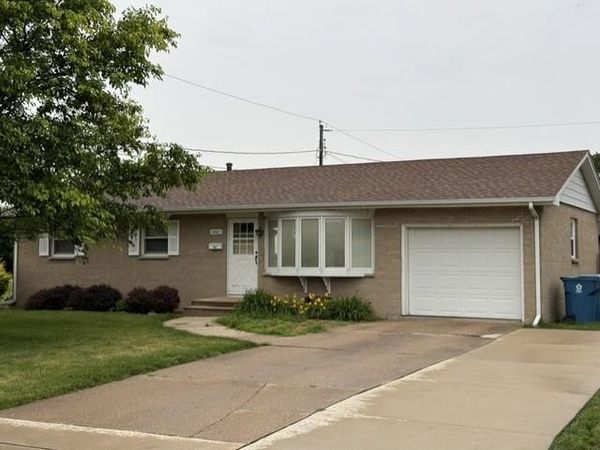 1421 25th Street, Peru, IL 61354