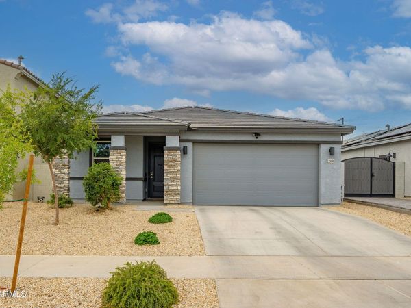 22898 N 182ND Lane, Surprise, AZ 85387