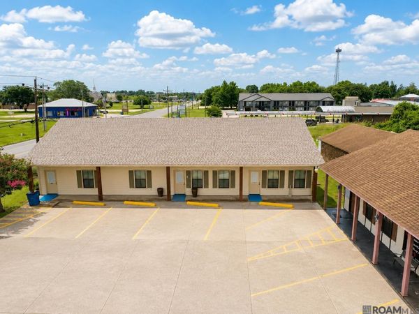 1001 Hospital Rd, New Roads, LA 70760