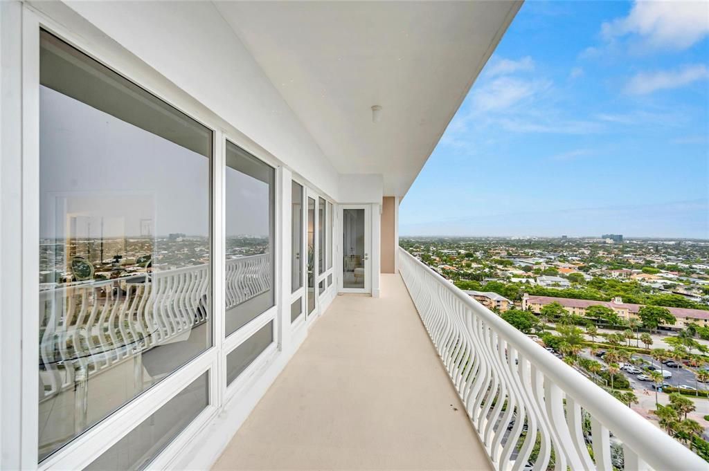 4020 Galt Ocean Drive, Unit 1807, Fort Lauderdale, FL 33308 Photo