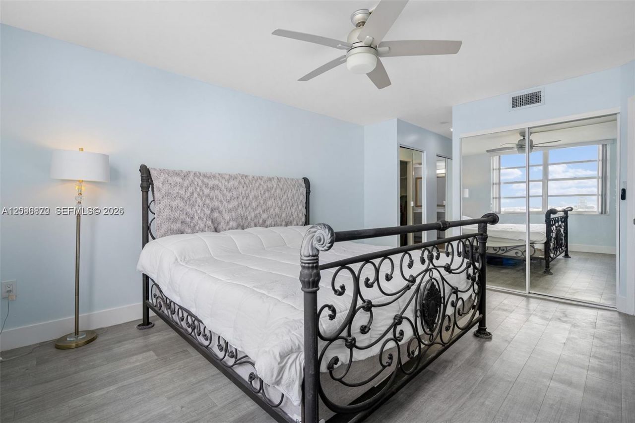 2780 NE 183rd St , Unit 2009, Aventura, FL 33160 Photo