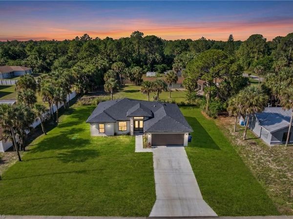 205 W 7th ST , LEHIGH ACRES, FL 33972