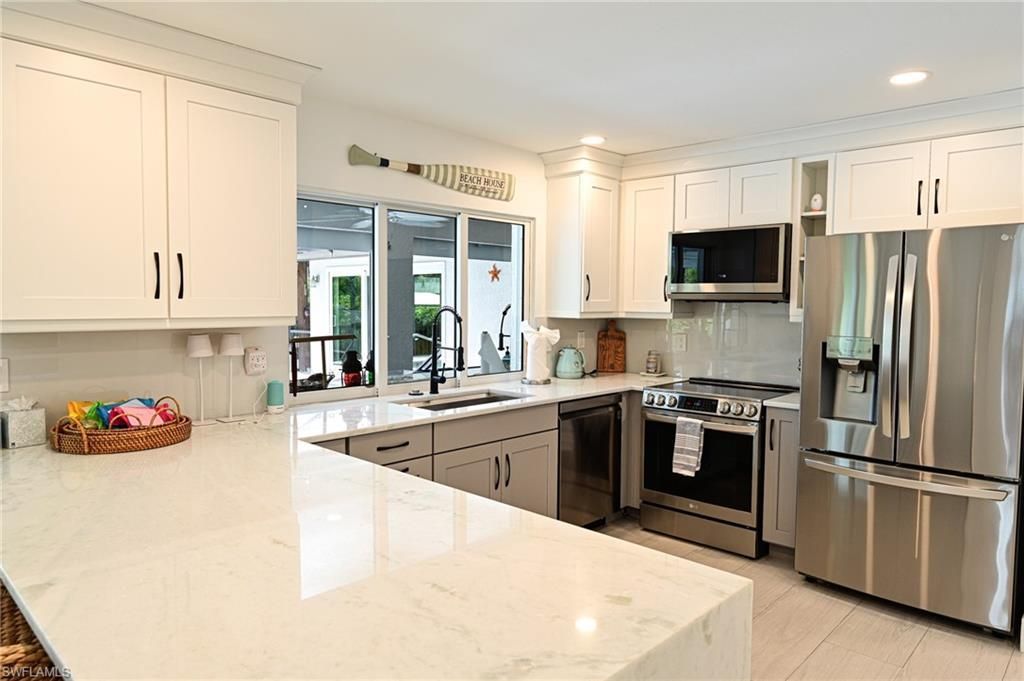 202 6th St , Bonita Springs, FL 34134 Photo
