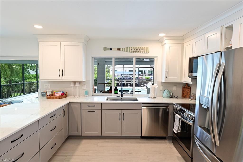202 6th St , Bonita Springs, FL 34134 Photo