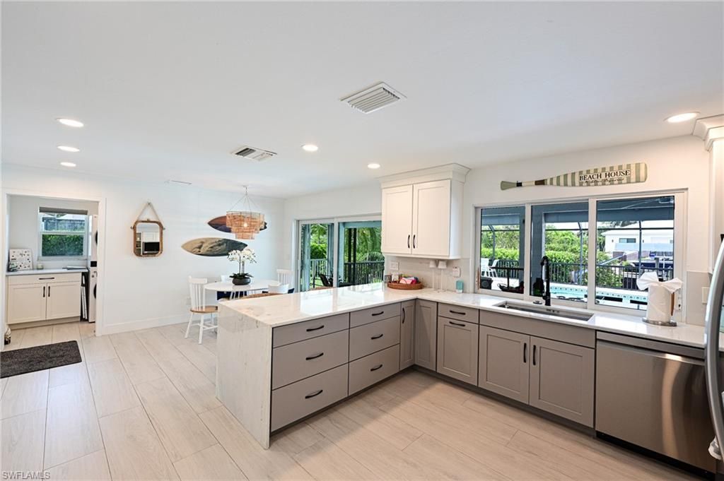 202 6th St , Bonita Springs, FL 34134 Photo
