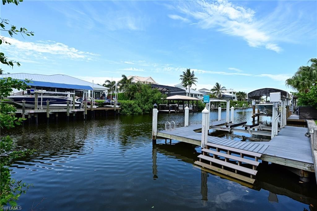 202 6th St , Bonita Springs, FL 34134 Photo