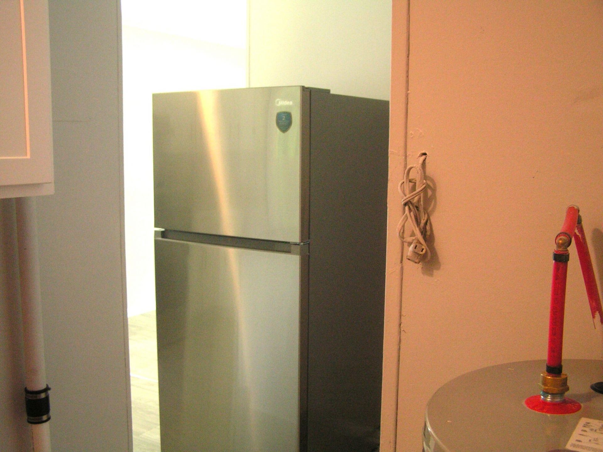 1530 Central Street Photo 9