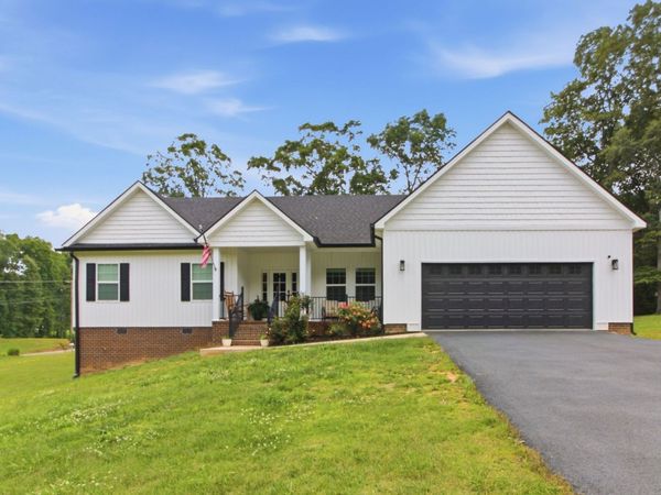 33 King Arthur Dr , Paris, TN 38242