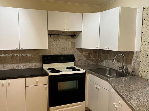 1680 NE 191st St , Unit 214-2, Miami, FL 33179