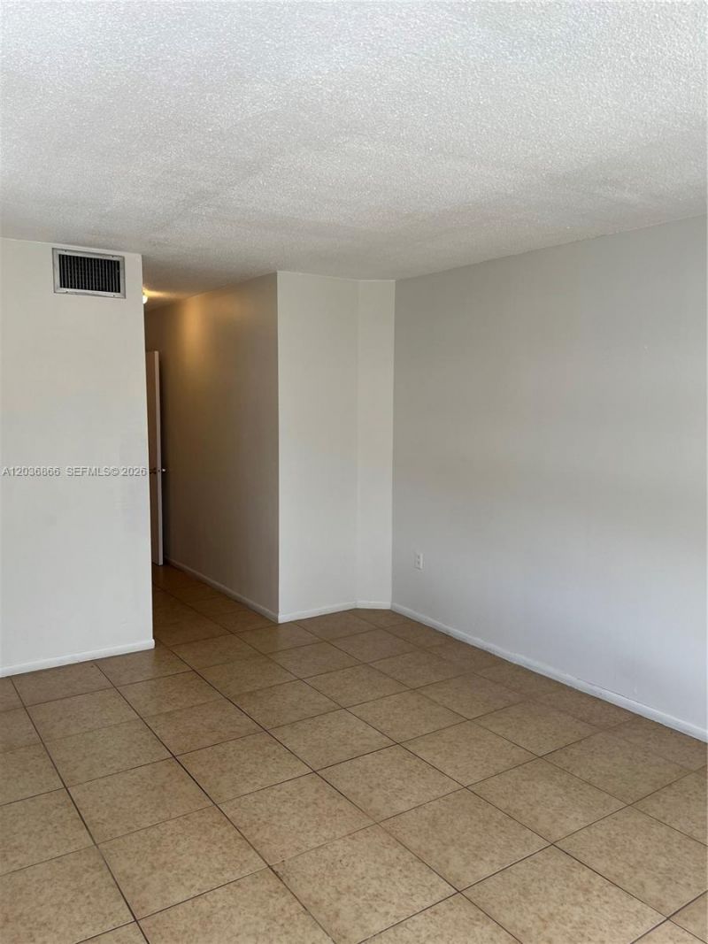 1680 NE 191st St, Unit 214-2, Miami, FL 33179 Photo