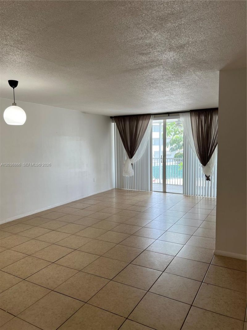 1680 NE 191st St, Unit 214-2, Miami, FL 33179 Photo