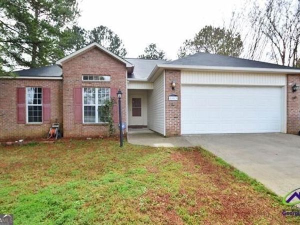 103 Saint Brendands Drive, Bonaire, GA 31005