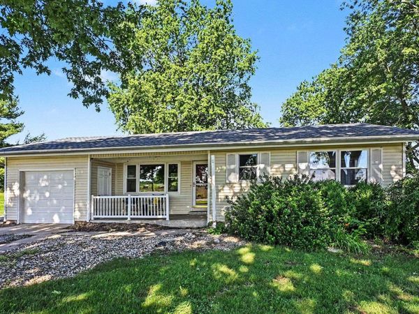 6293 S County Farm Road, Claypool, IN 46510