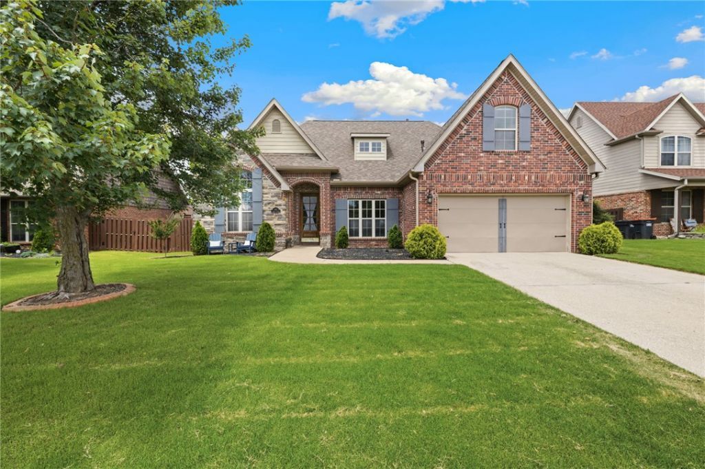 476 Gascony Avenue  Springdale, AR 72764