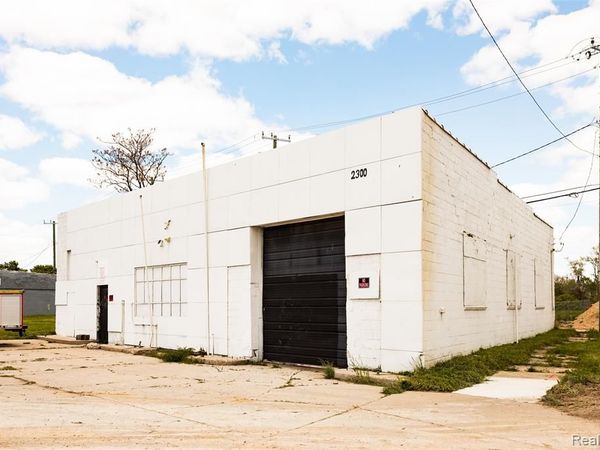2300 Michigan Avenue , Detroit, MI 48216