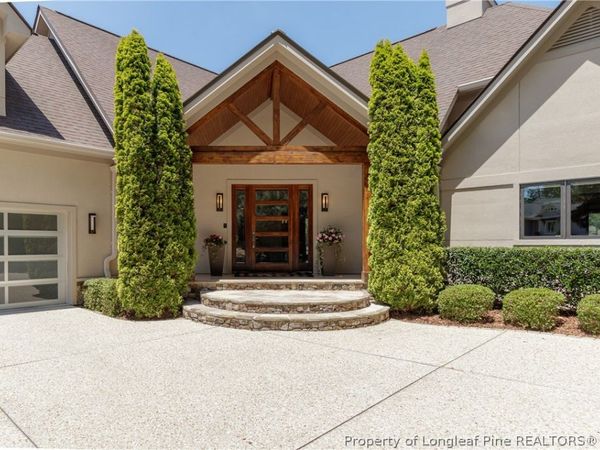 125 Belfair Court, Southern Pines, NC 28387