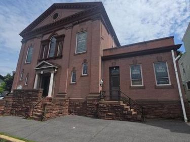 144 CARBON STREET, MINERSVILLE, PA 17954