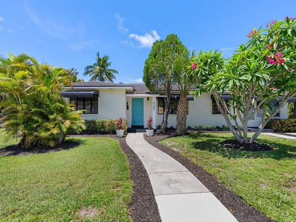 1725 N Lakeside Drive, Lake Worth Beach, FL 33460