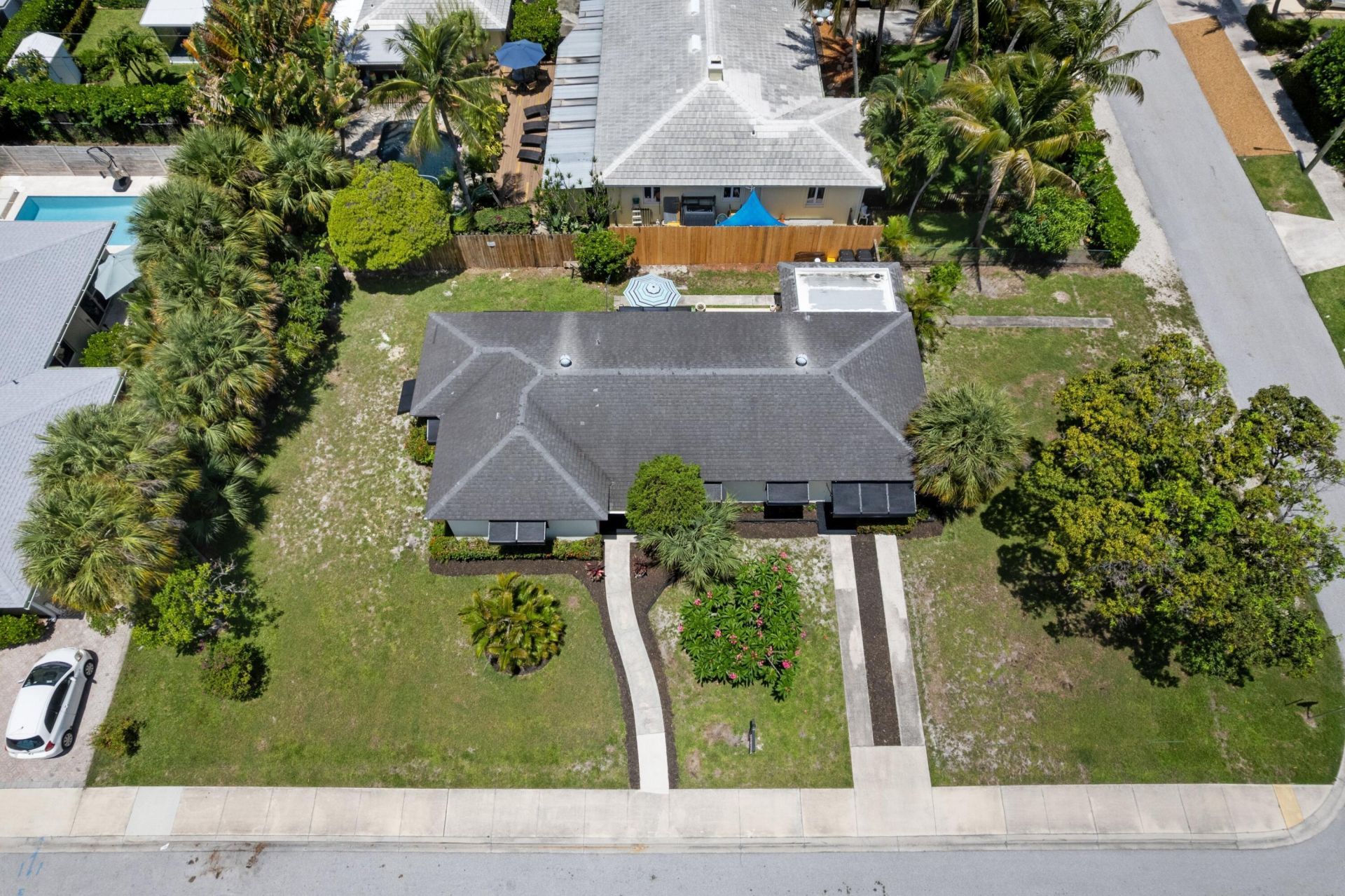 1725 N Lakeside Drive, Lake Worth Beach, FL 33460 Photo