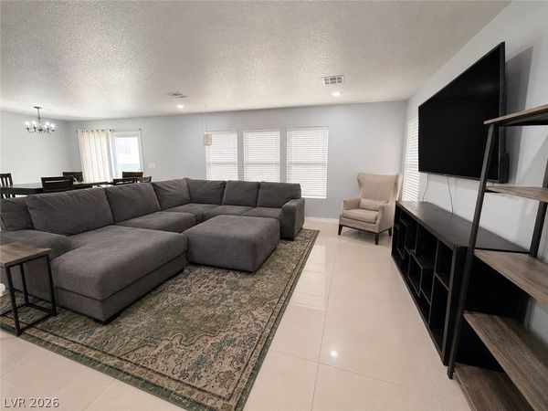 125 Copper Pine Avenue , North Las Vegas, NV 89031