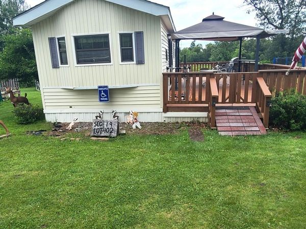 19/102 Woodhaven , Sublette, IL 61367