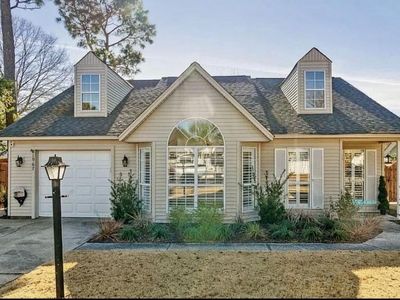 1967 Armory Drive, Mount Pleasant, SC 29466