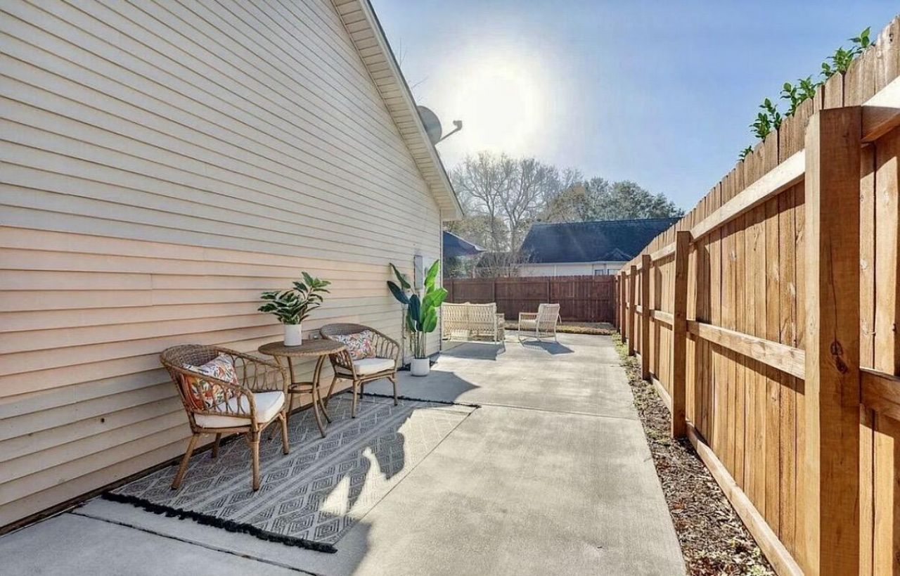 1967 Armory Drive Photo 21