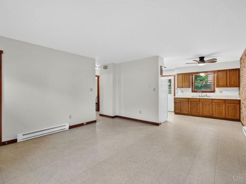 619 Light Street, Felicity, OH 45120 Photo 3