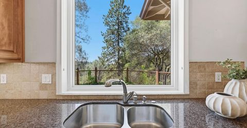 1109 Holly Leaf Ln, Meadow Vista, CA 95722 Photo