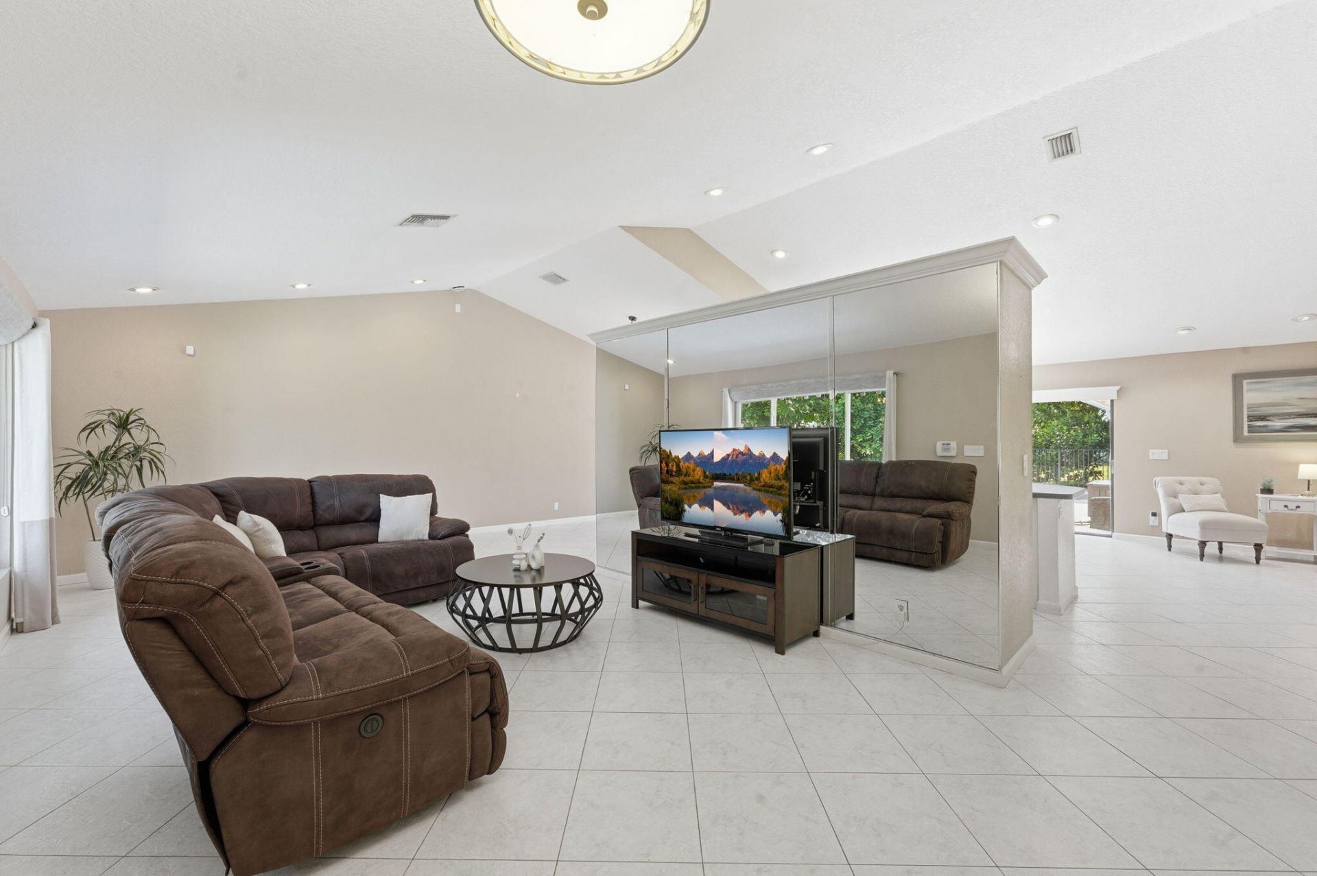 9577 Majestic Way, Boynton Beach, FL 33437 Photo