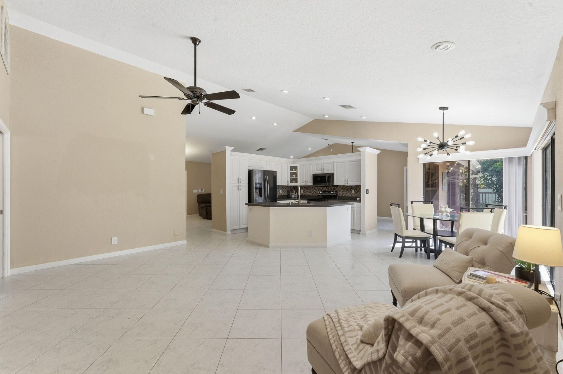 9577 Majestic Way, Boynton Beach, FL 33437 Photo