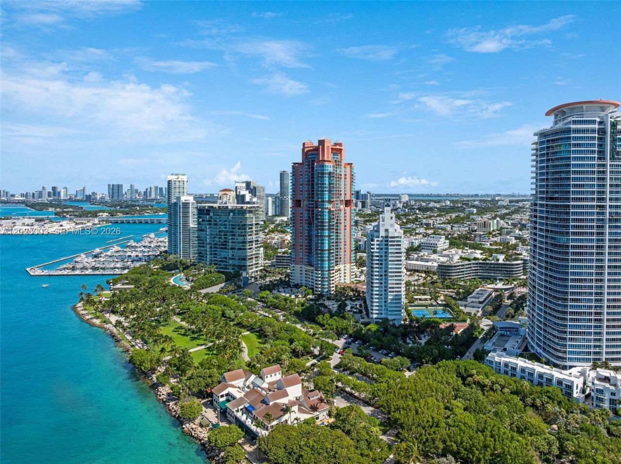 300 S Pointe Dr, Unit 1001, Miami Beach, FL 33139 Photo