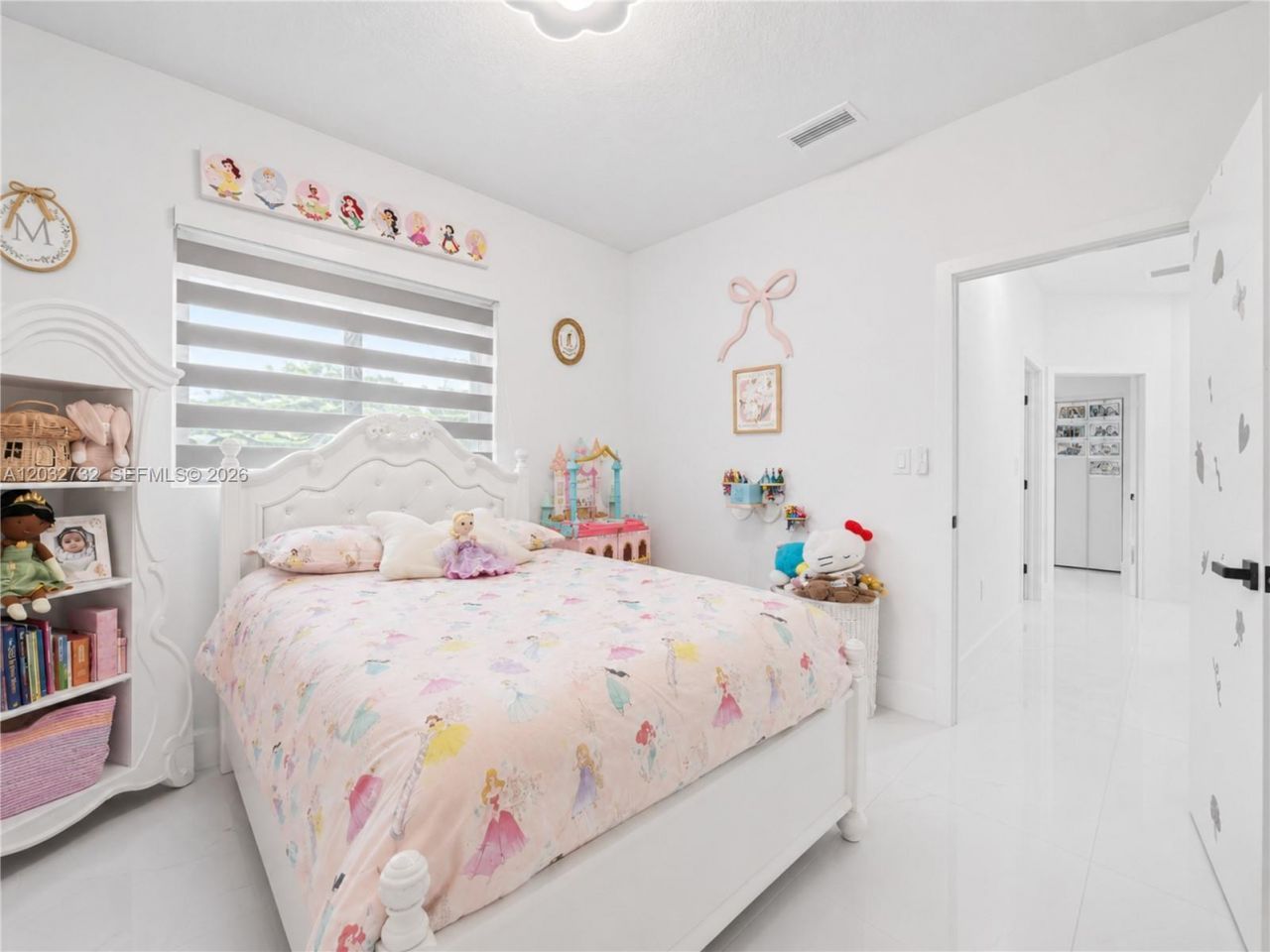 15490 SW 18th Ln , Miami, FL 33185 Photo