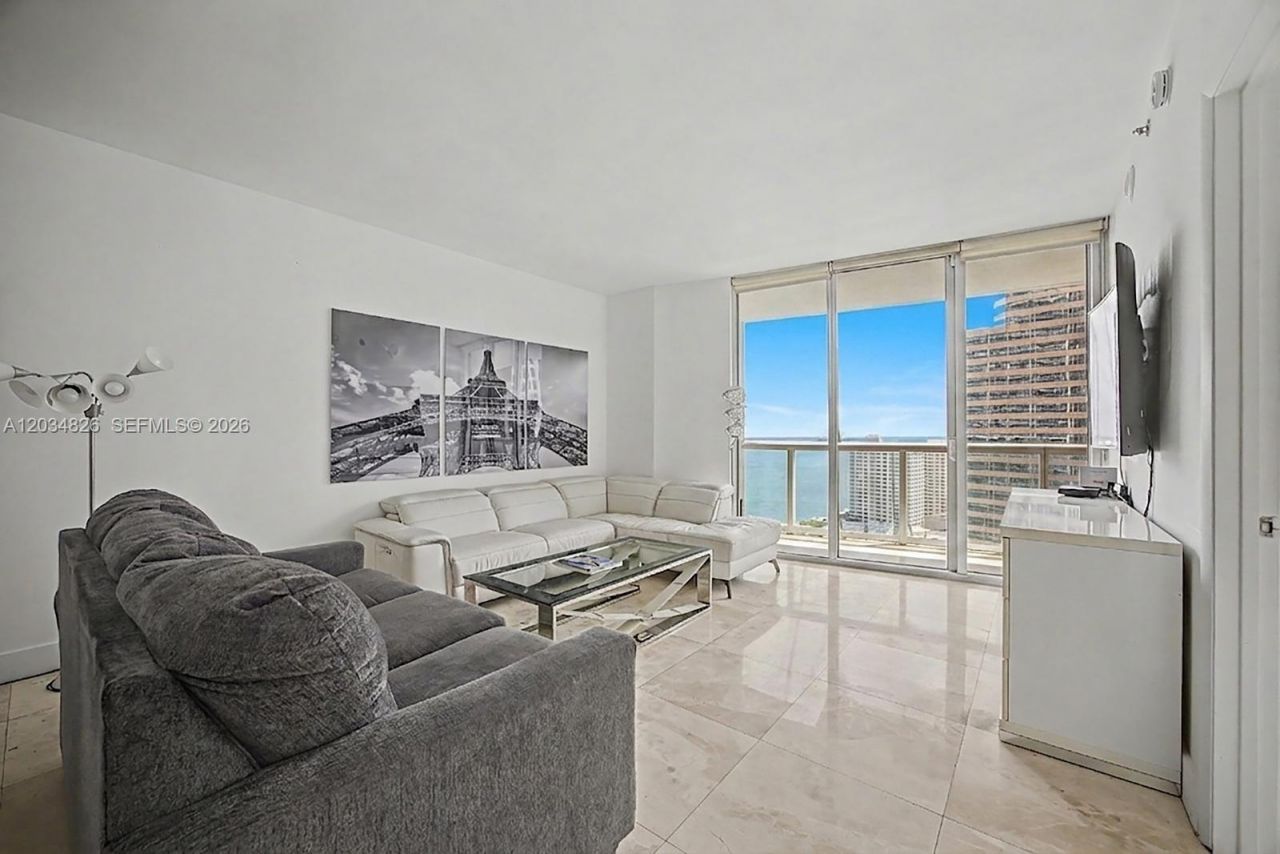 485 Brickell Ave, Unit 2209, Miami, FL 33131 Photo