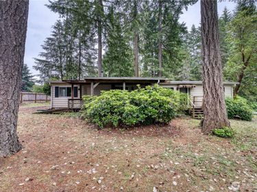 270 NE Saber Drive , Belfair, WA 98528
