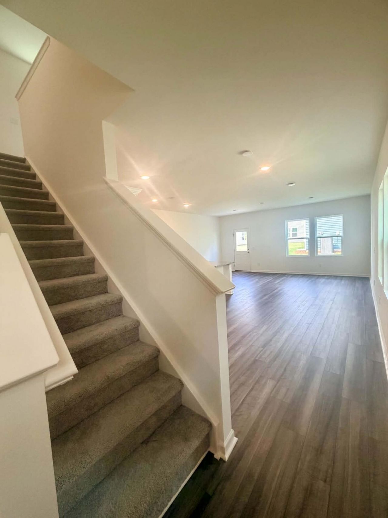 8867 Salamander Road Photo 4