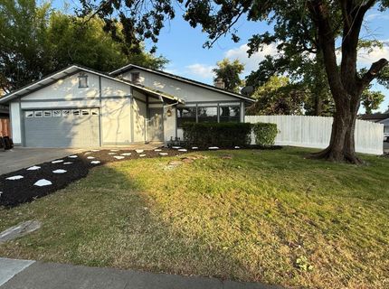 1450 Oak Nob Way, Sacramento, CA 95833 Photo