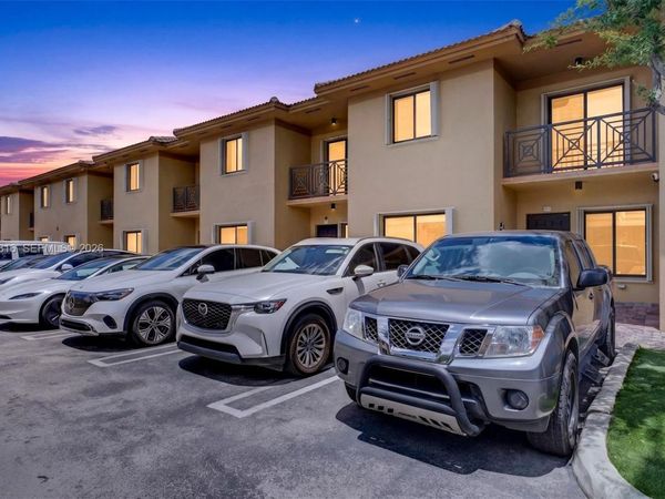 11115 W Okeechobee Rd , Unit 123, Hialeah Gardens, FL 33018