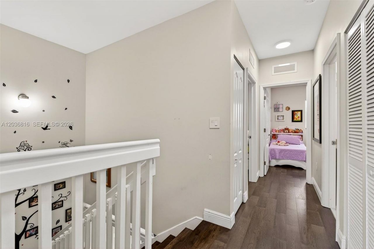 11115 W Okeechobee Rd , Unit 123, Hialeah Gardens, FL 33018 Photo