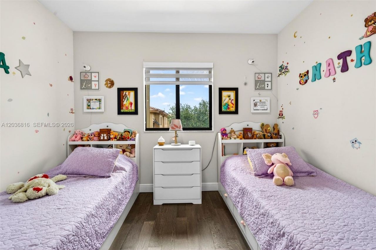 11115 W Okeechobee Rd , Unit 123, Hialeah Gardens, FL 33018 Photo