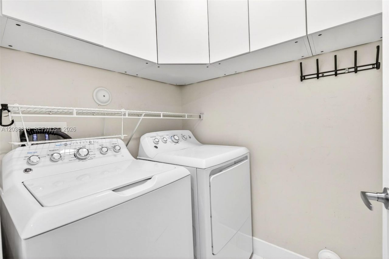 11115 W Okeechobee Rd , Unit 123, Hialeah Gardens, FL 33018 Photo